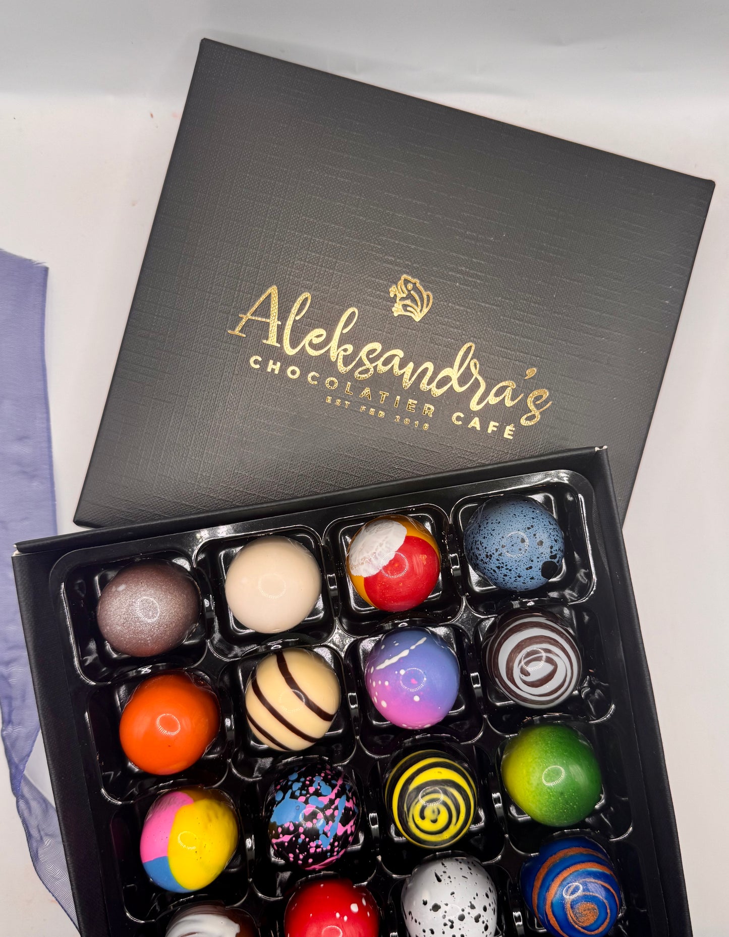 Box of 16 Handmade Truffles